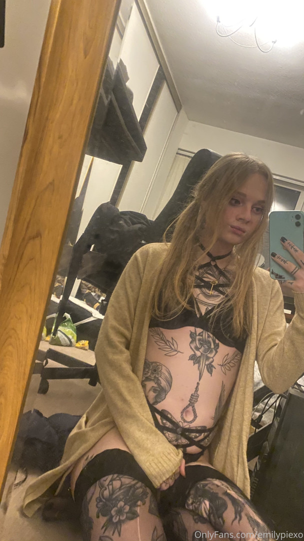 Photo by emilypiexo published on September 1,2023 00:43:07 - BestThots