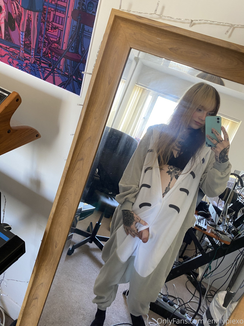 Photo by emilypiexo published on September 1,2023 00:43:50 - BestThots