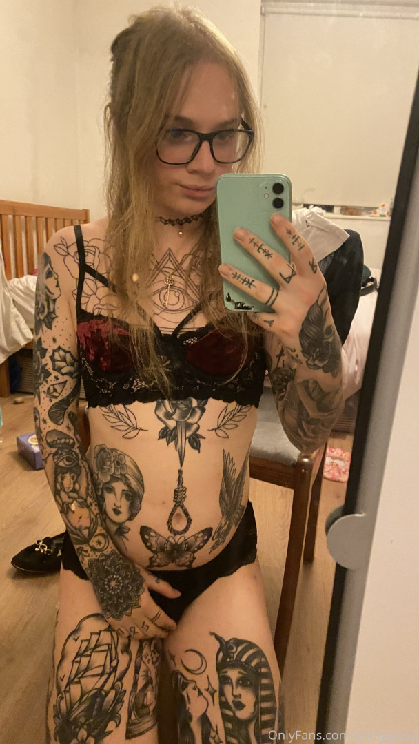 Photo by emilypiexo published on September 1,2023 01:29:26 - BestThots