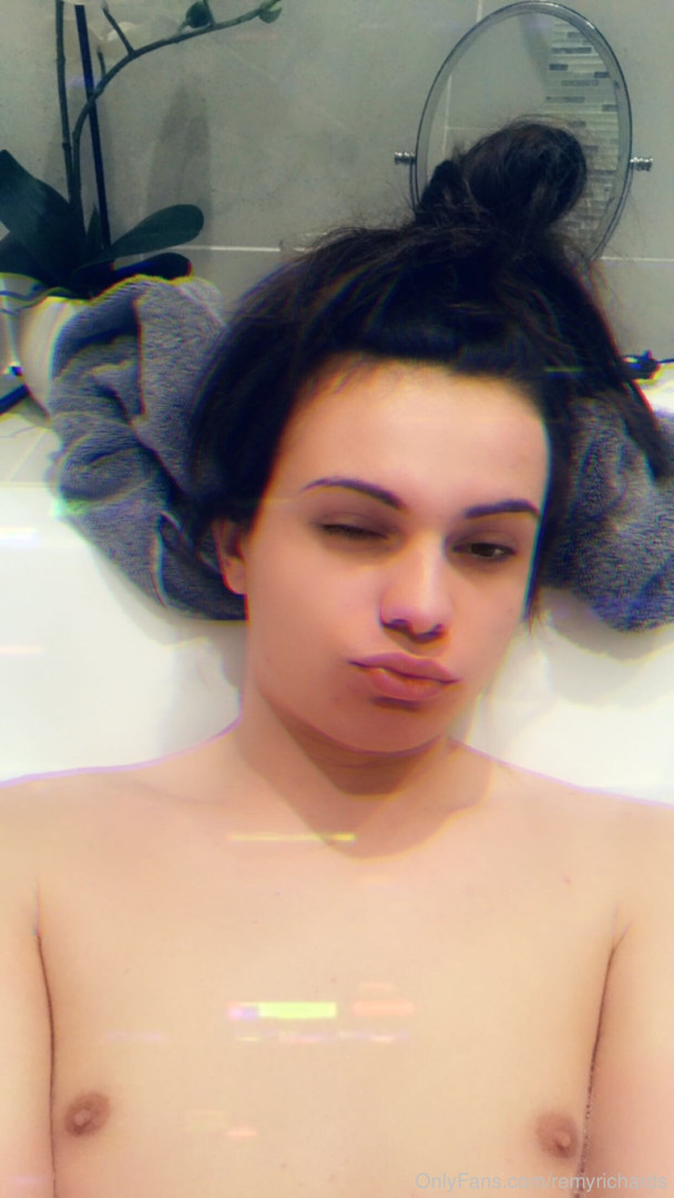 Photo by remyrichards published on August 16,2023 18:50:10 - BestThots