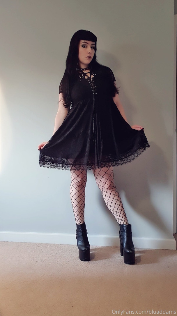 Photo by bluaddams published on December 10,2023 12:30:11 - BestThots