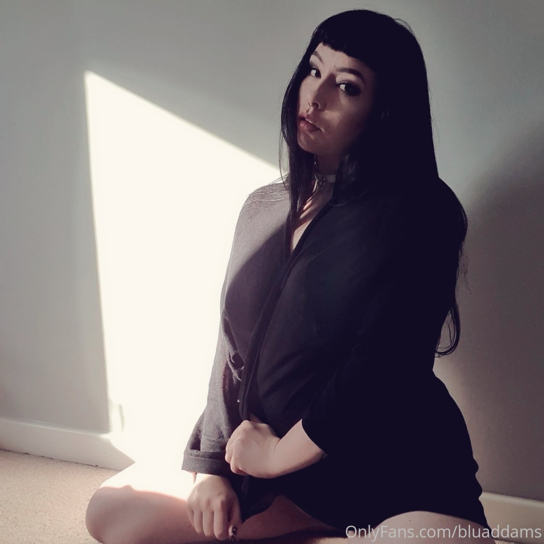 Photo by bluaddams published on December 10,2023 12:30:40 - BestThots
