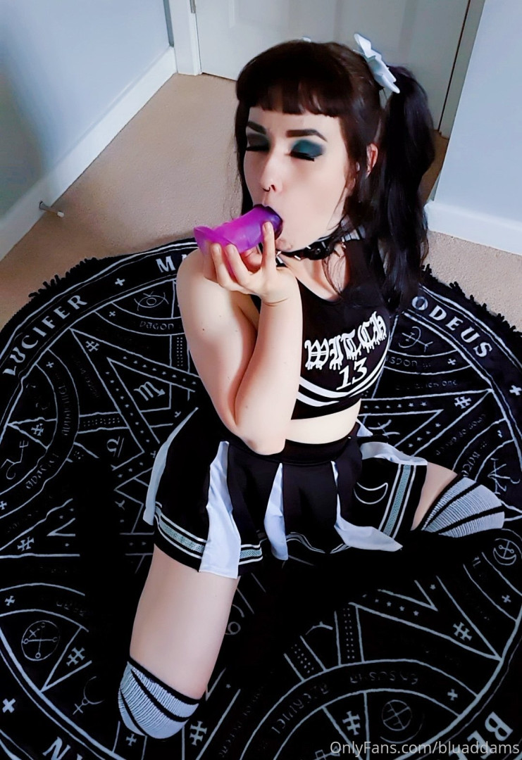 Photo by bluaddams published on December 10,2023 12:44:19 - BestThots