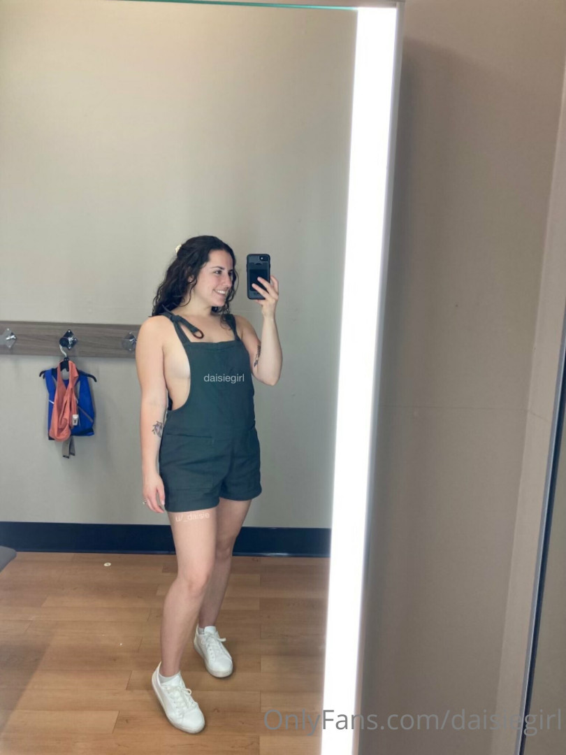 Photo by daisiegirl published on October 14,2023 07:26:28 - BestThots