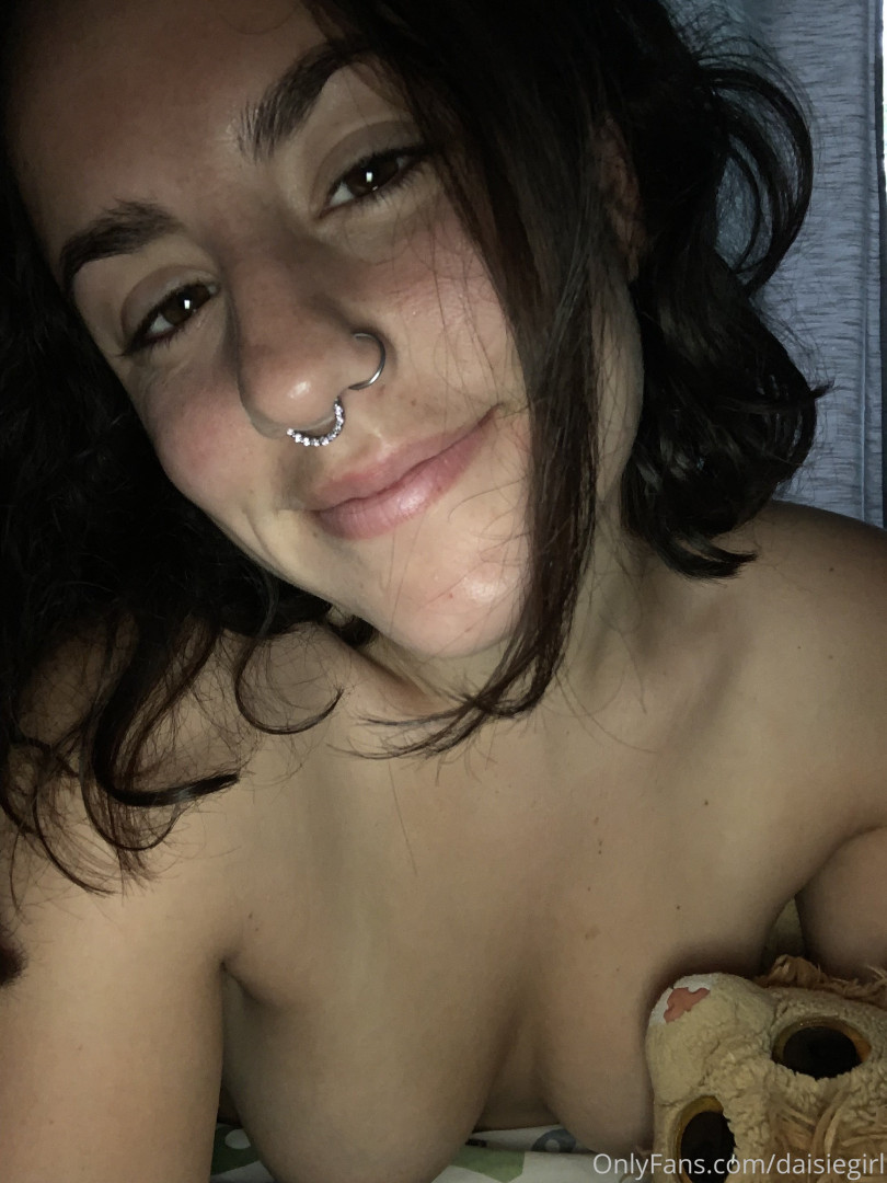 Photo by daisiegirl published on October 14,2023 09:14:02 - BestThots