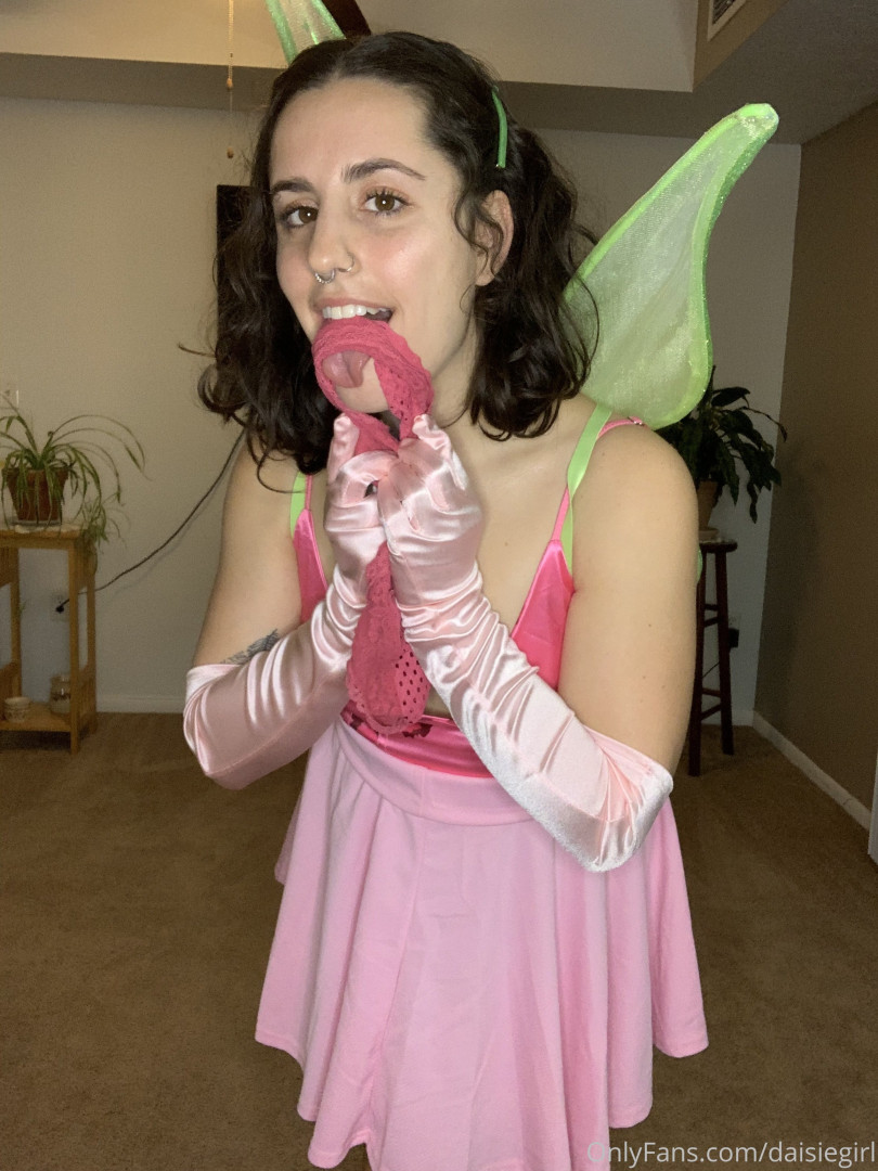 Photo by daisiegirl published on October 14,2023 09:53:05 - BestThots