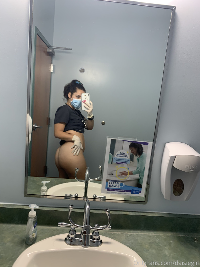 Photo by daisiegirl published on October 14,2023 18:13:05 - BestThots