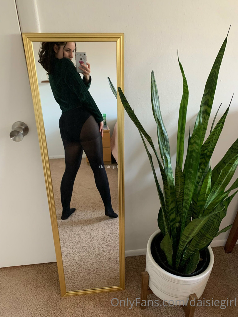 Photo by daisiegirl published on October 14,2023 18:44:28 - BestThots