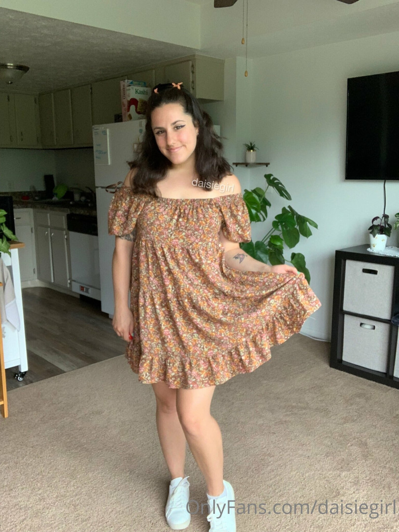 Photo by daisiegirl published on October 14,2023 18:57:09 - BestThots