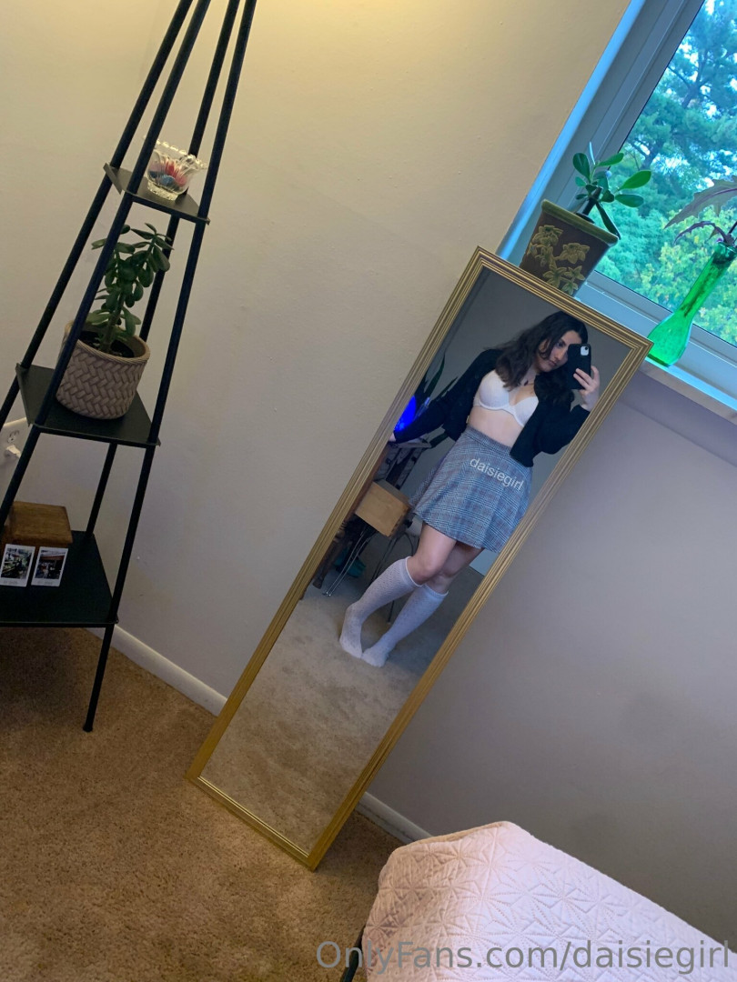 Photo by daisiegirl published on October 14,2023 20:31:29 - BestThots
