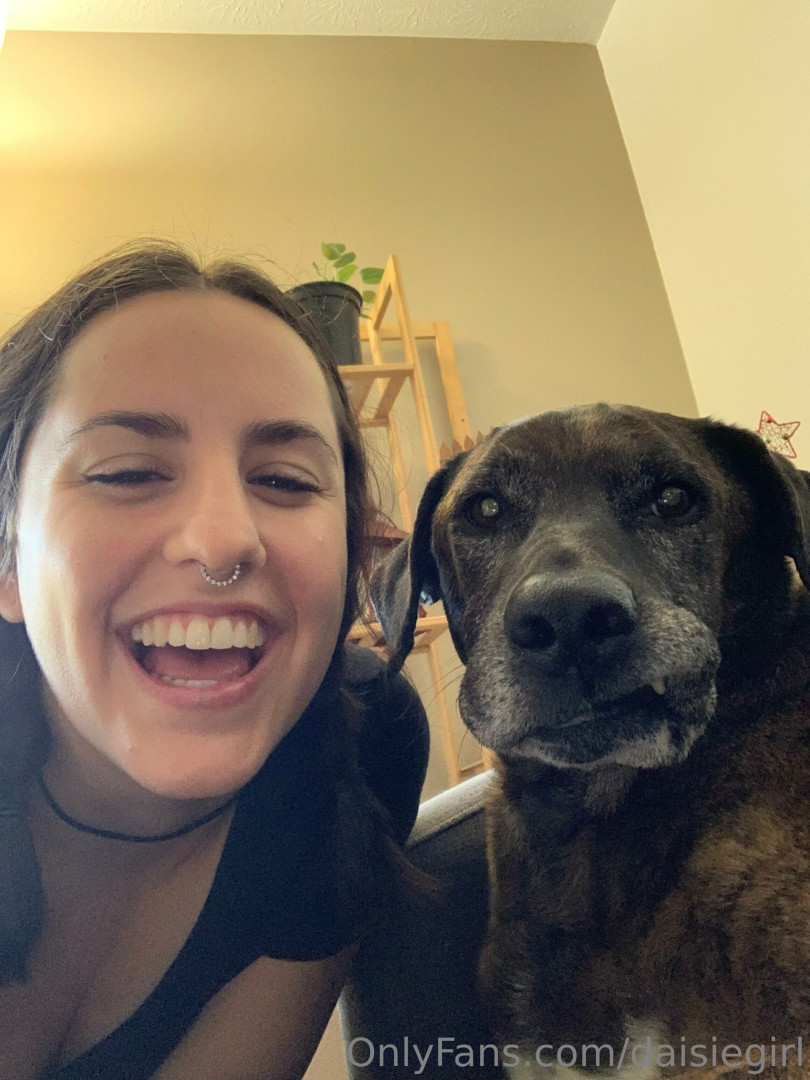 Photo by daisiegirl published on October 14,2023 20:54:42 - BestThots