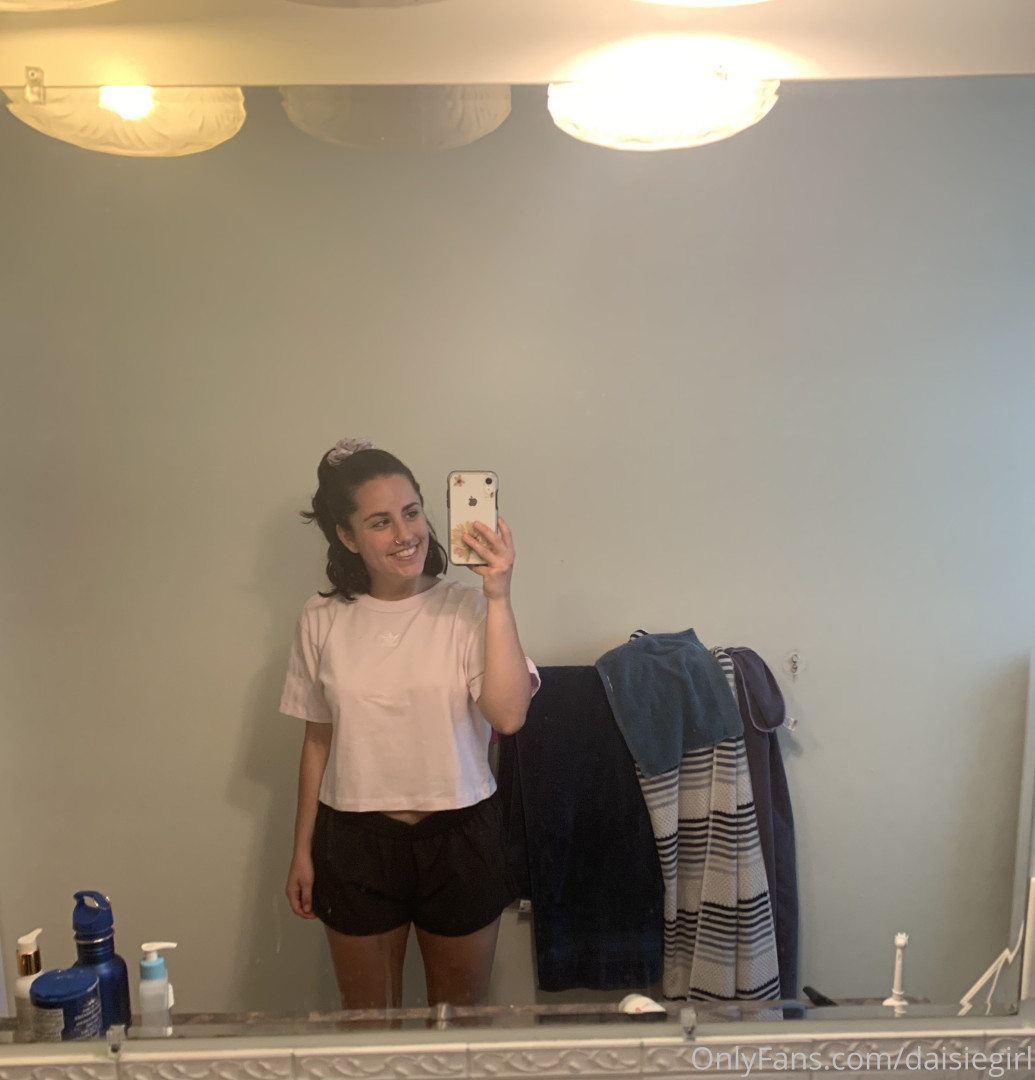 Photo by daisiegirl published on October 14,2023 21:10:51 - BestThots