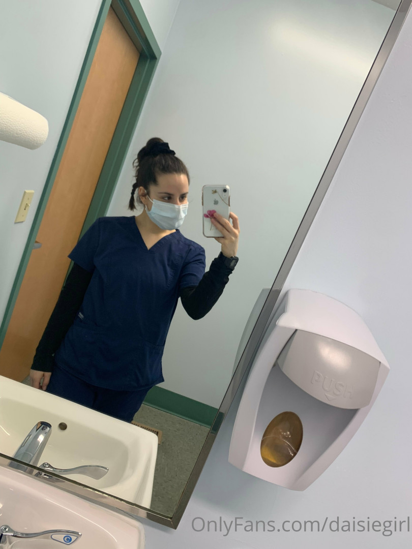 Photo by daisiegirl published on October 15,2023 00:32:55 - BestThots