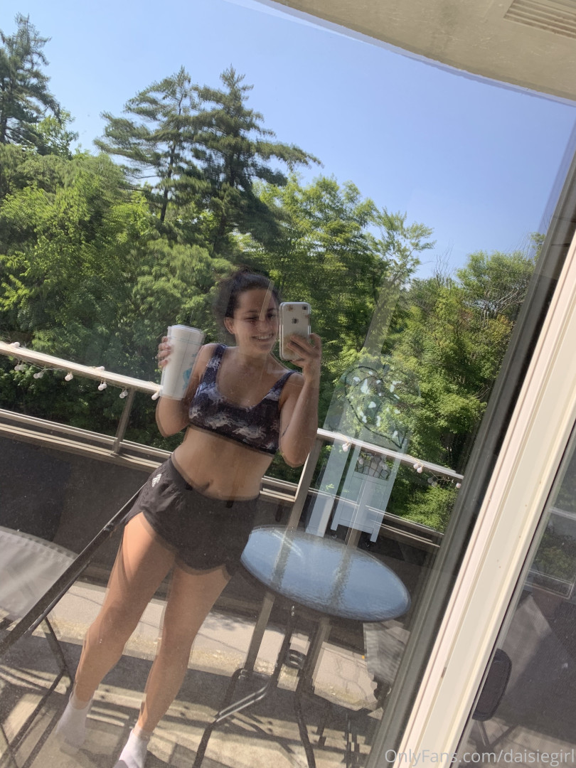 Photo by daisiegirl published on October 15,2023 00:41:57 - BestThots