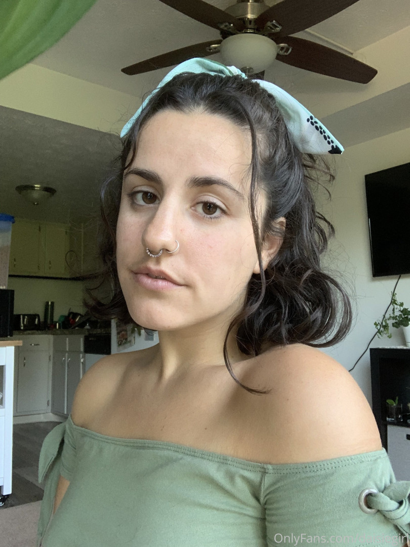 Photo by daisiegirl published on October 15,2023 01:31:26 - BestThots