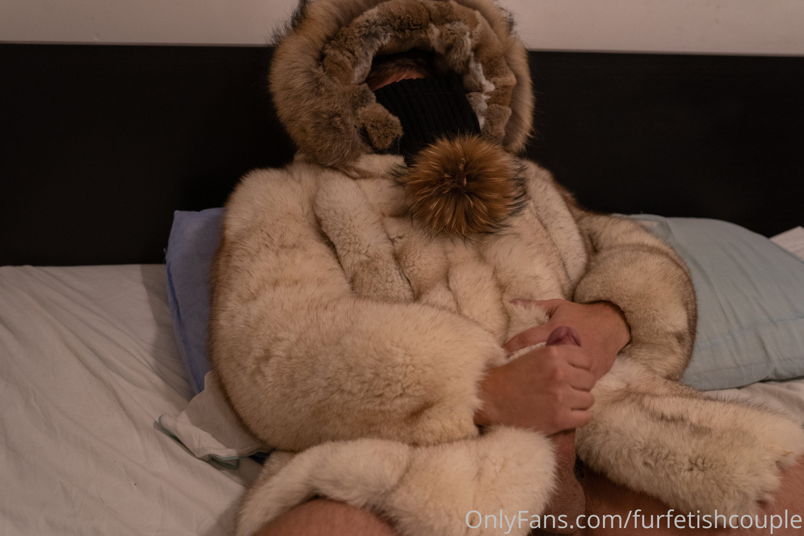 Photo by furfetishcouple published on January 14,2024 00:59:55 - BestThots