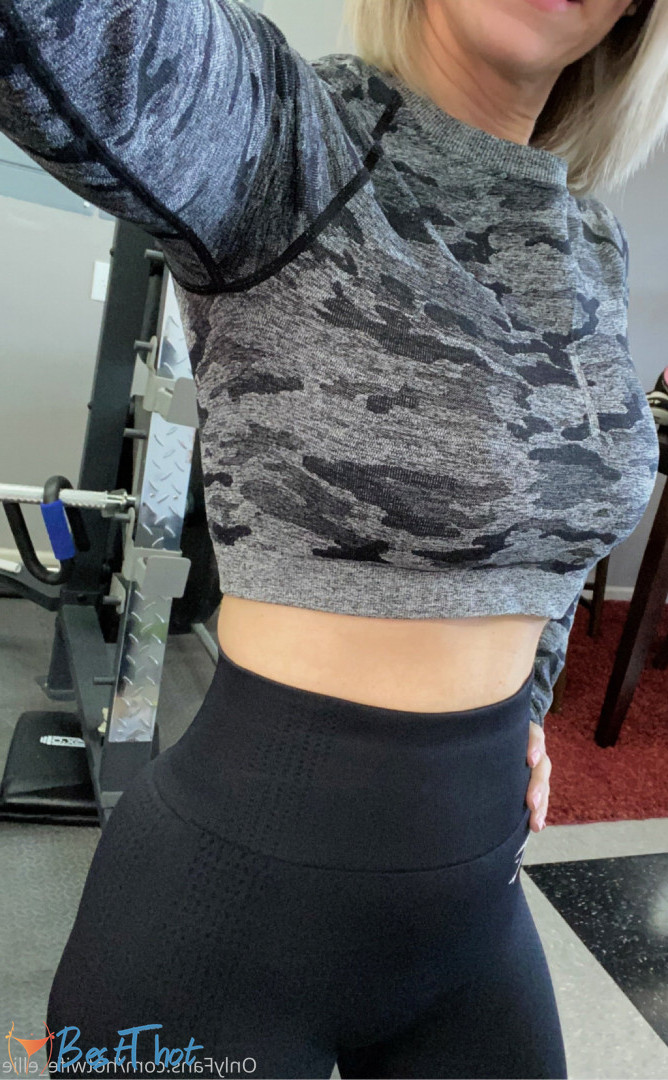 Photo by hotwife_ellie published on December 13,2024 11:01:46 - BestThots
