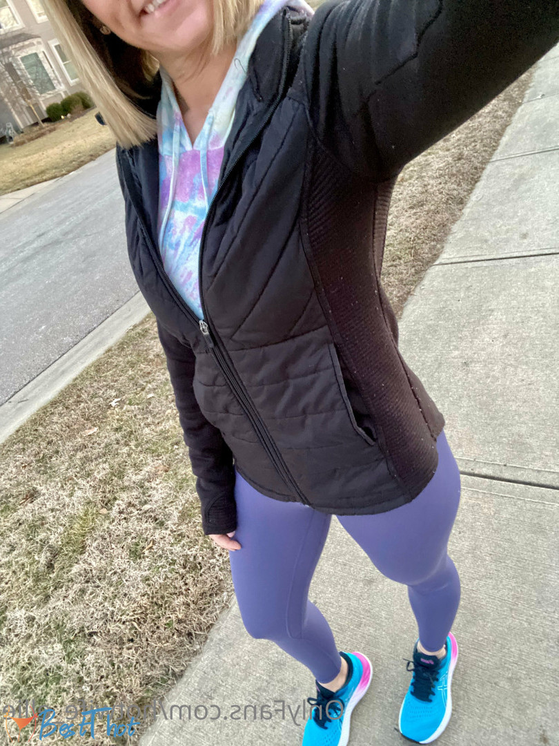 Photo by hotwife_ellie published on December 13,2024 12:02:17 - BestThots