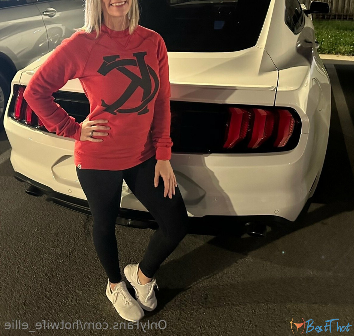 Photo by hotwife_ellie published on December 13,2024 12:02:48 - BestThots