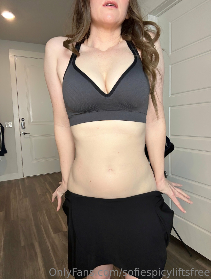 Photo by sofiespicysmithfree published on May 17,2023 20:38:01 - BestThots