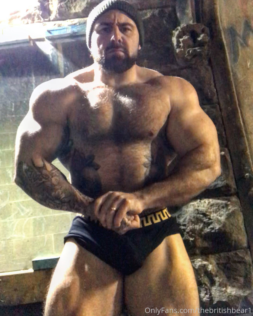 Photo by thebritishbear1 published on May 17,2023 03:27:15 - BestThots