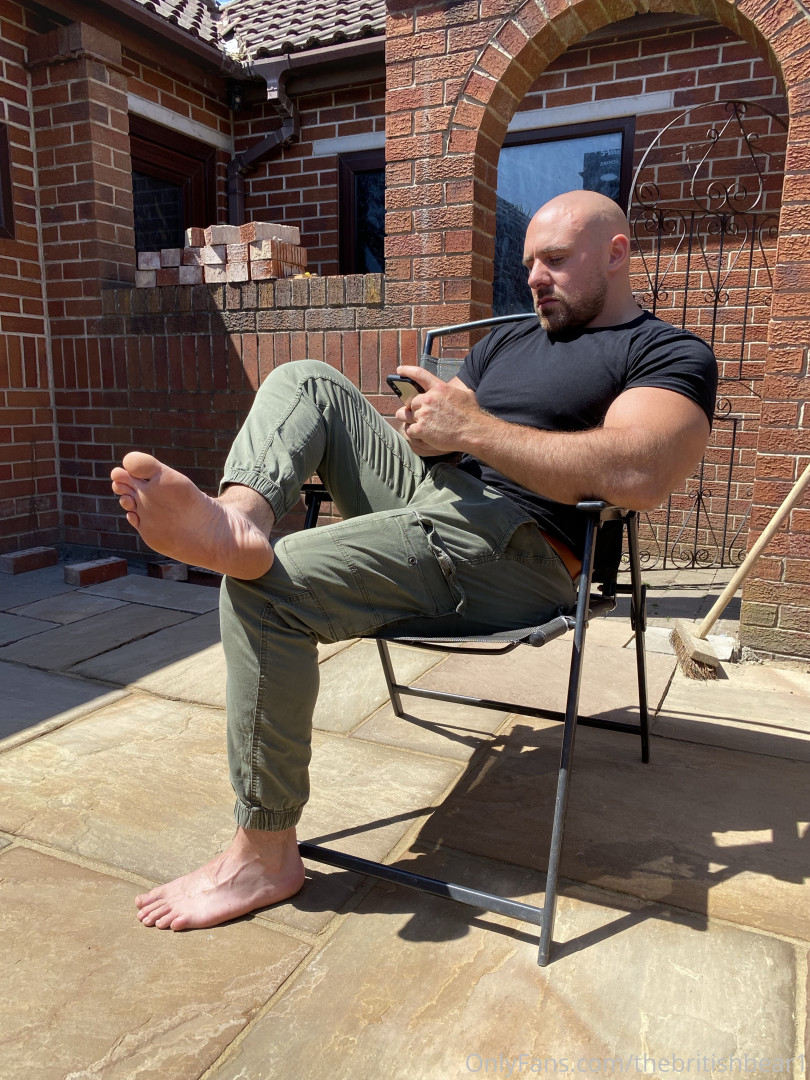 Photo by thebritishbear1 published on May 17,2023 03:29:20 - BestThots