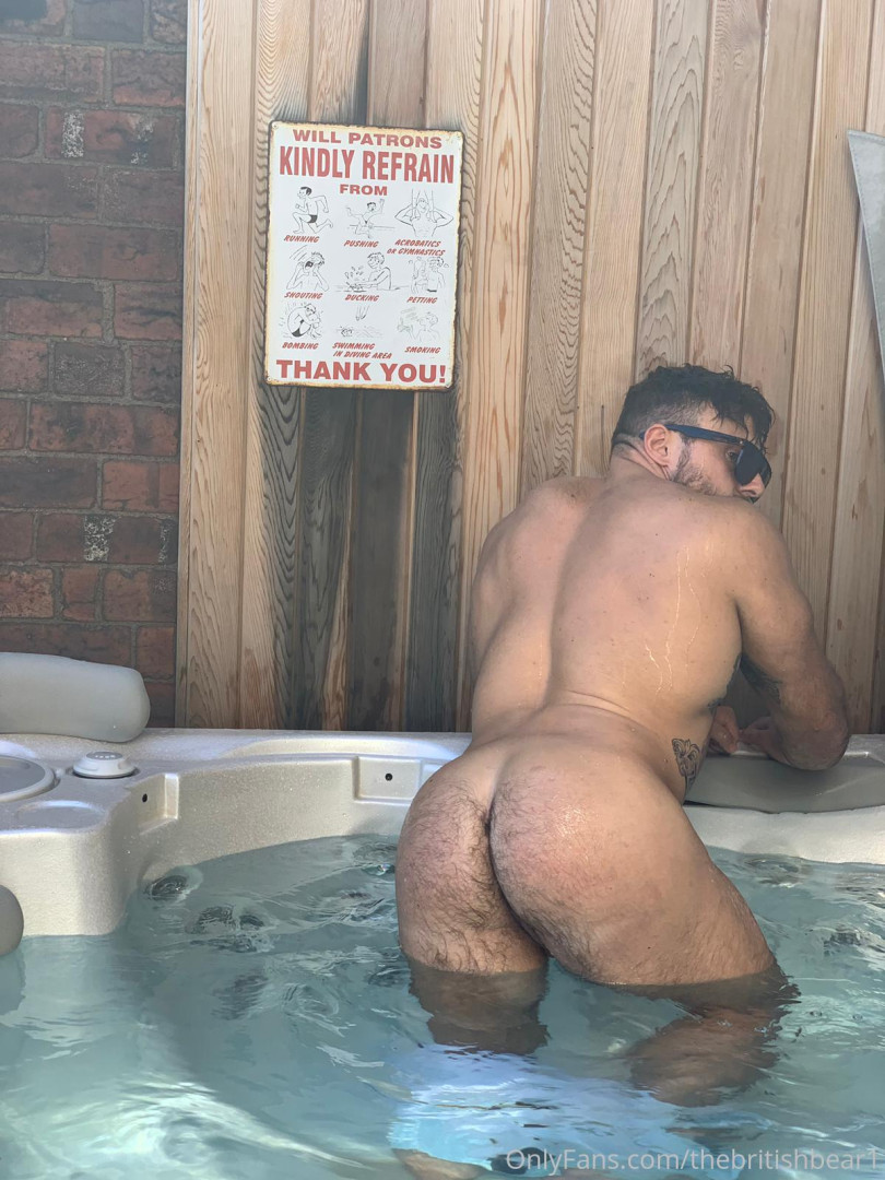 Photo by thebritishbear1 published on May 17,2023 03:29:21 - BestThots