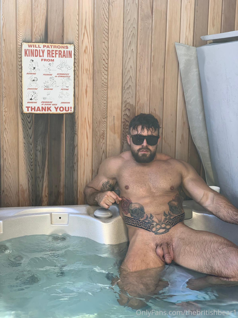 Photo by thebritishbear1 published on May 17,2023 03:30:15 - BestThots