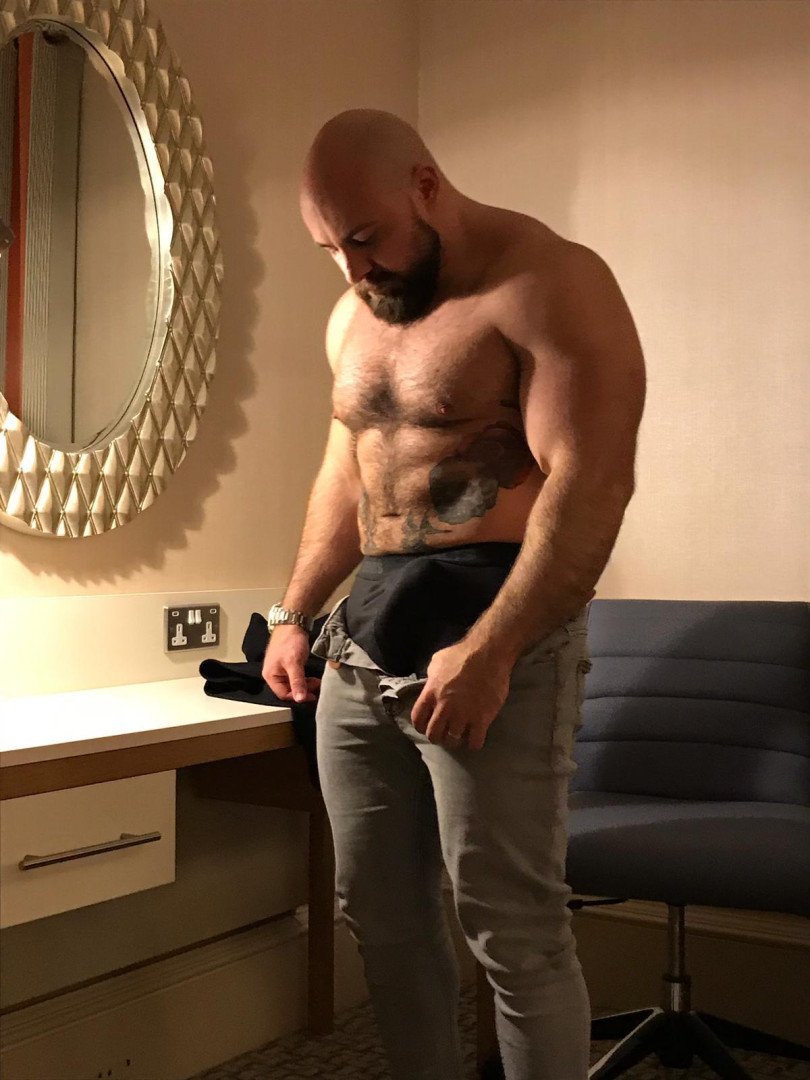 Photo by thebritishbear1 published on May 17,2023 03:30:35 - BestThots