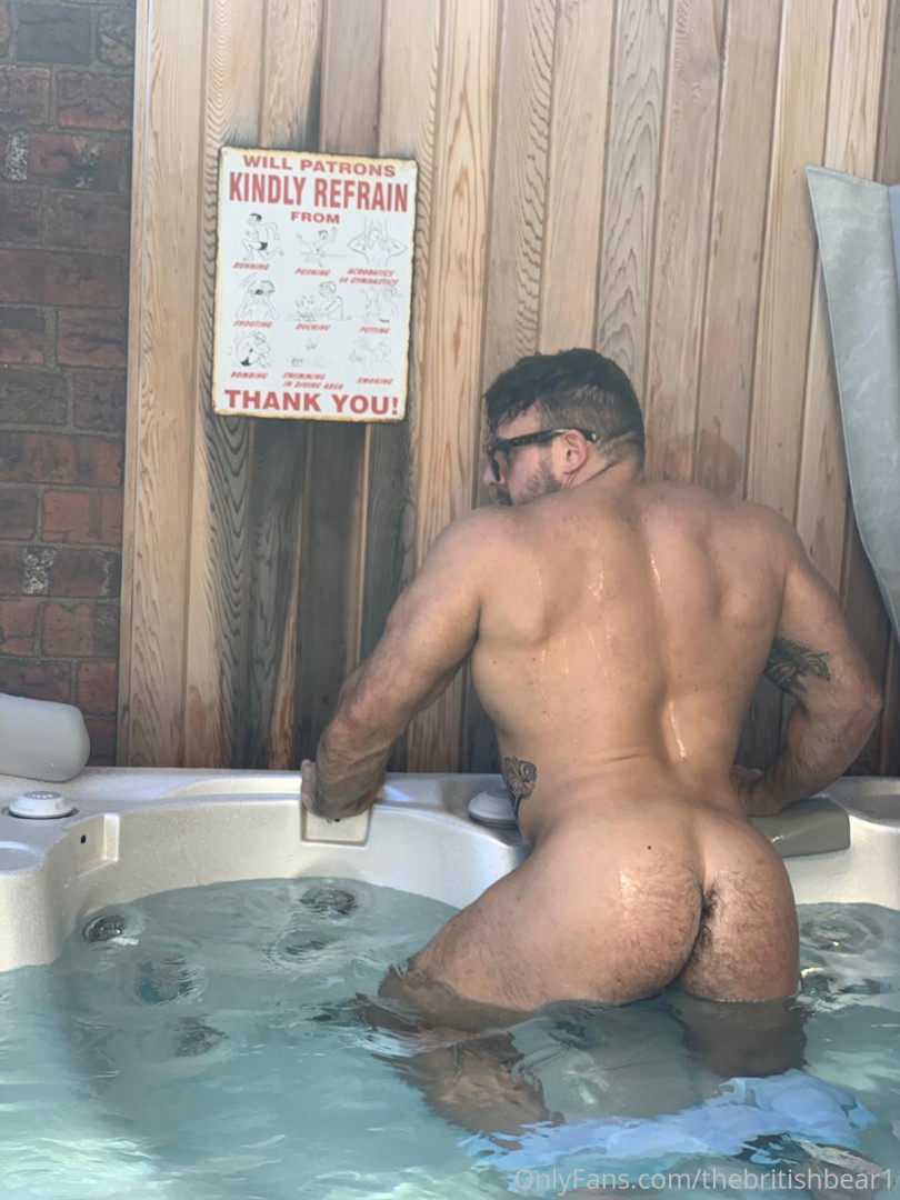 Photo by thebritishbear1 published on May 17,2023 03:31:07 - BestThots