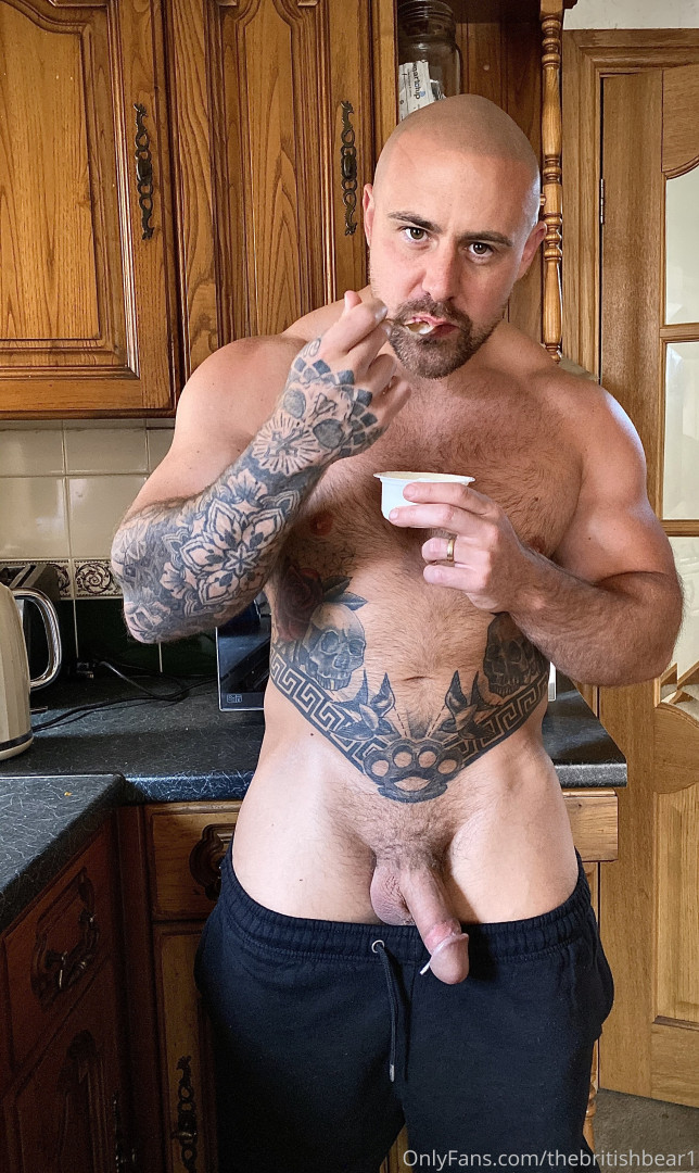 Photo by thebritishbear1 published on May 17,2023 03:31:14 - BestThots