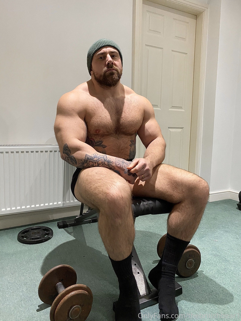 Photo by thebritishbear1 published on May 17,2023 03:34:27 - BestThots