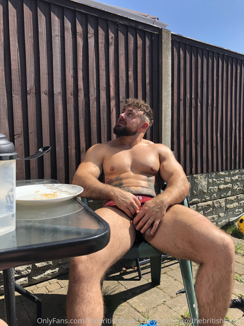 Photo by thebritishbear1 published on May 17,2023 03:37:55 - BestThots