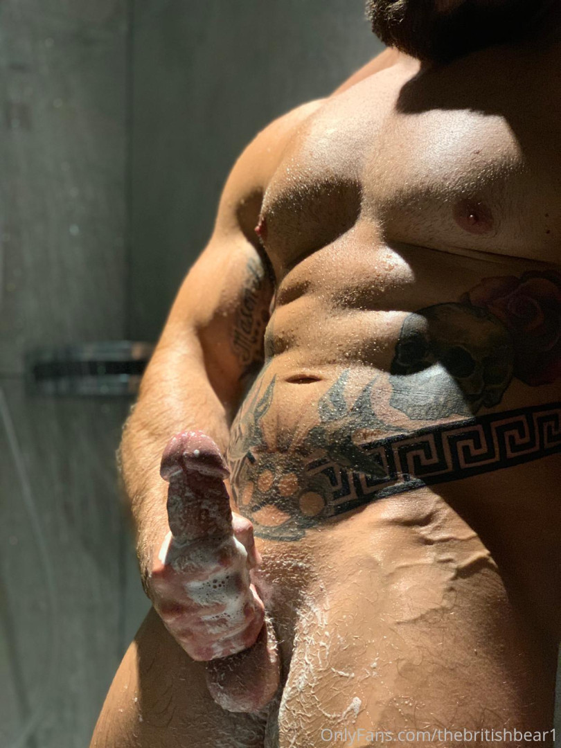 Photo by thebritishbear1 published on May 17,2023 03:38:07 - BestThots