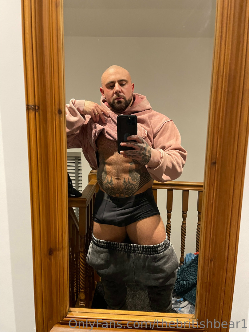 Photo by thebritishbear1 published on May 17,2023 03:39:49 - BestThots