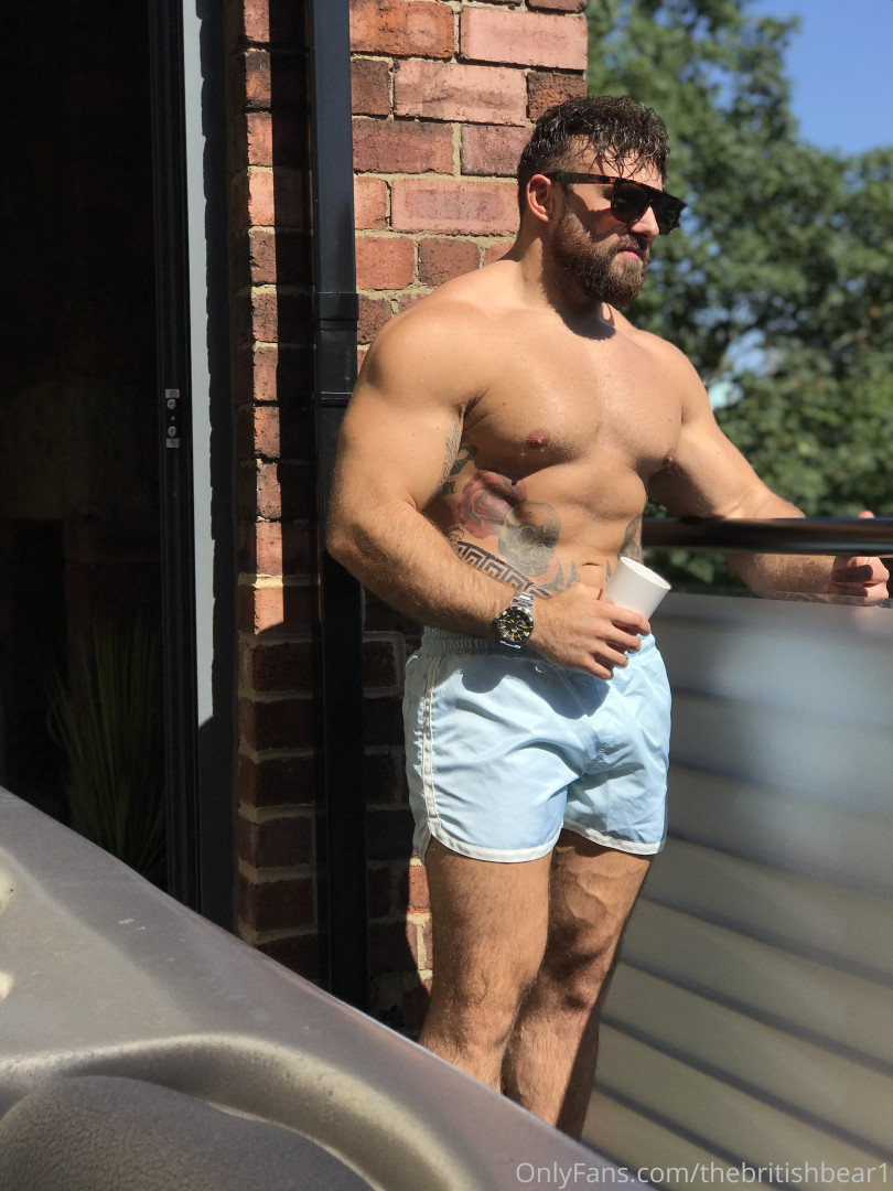 Photo by thebritishbear1 published on May 17,2023 03:40:16 - BestThots