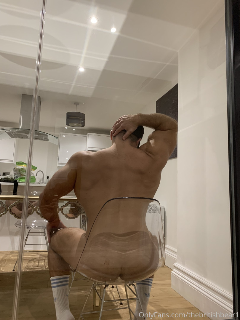 Photo by thebritishbear1 published on May 17,2023 03:40:49 - BestThots