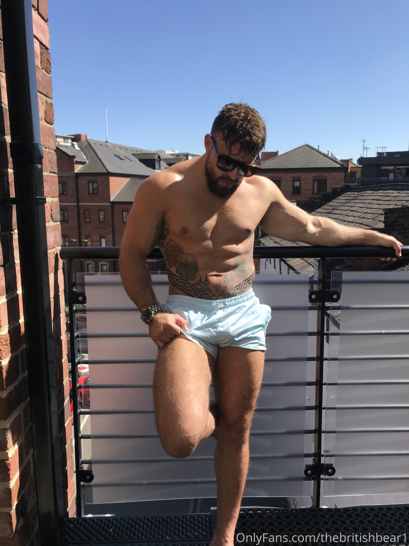 Photo by thebritishbear1 published on May 17,2023 03:42:15 - BestThots