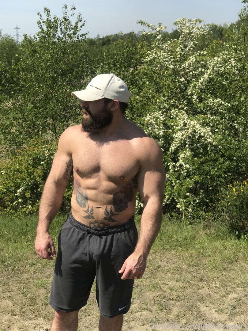 Photo by thebritishbear1 published on May 17,2023 03:42:33 - BestThots