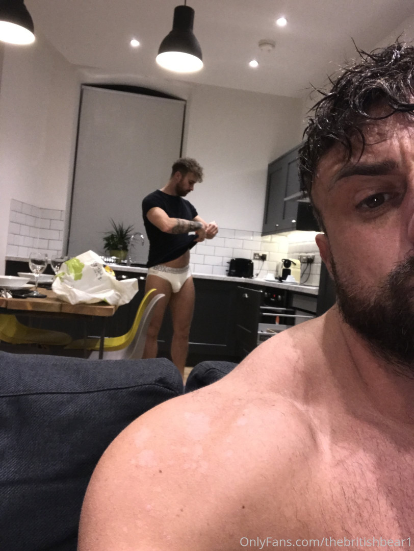 Photo by thebritishbear1 published on May 17,2023 03:43:08 - BestThots