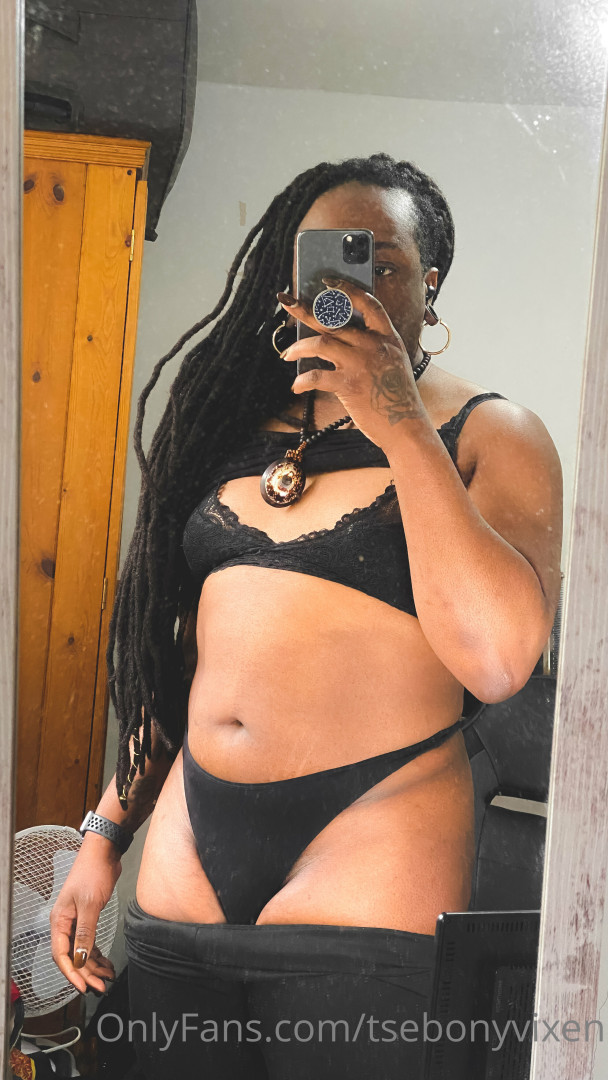 Photo by tsebonyvixen published on May 16,2023 14:17:11 - BestThots