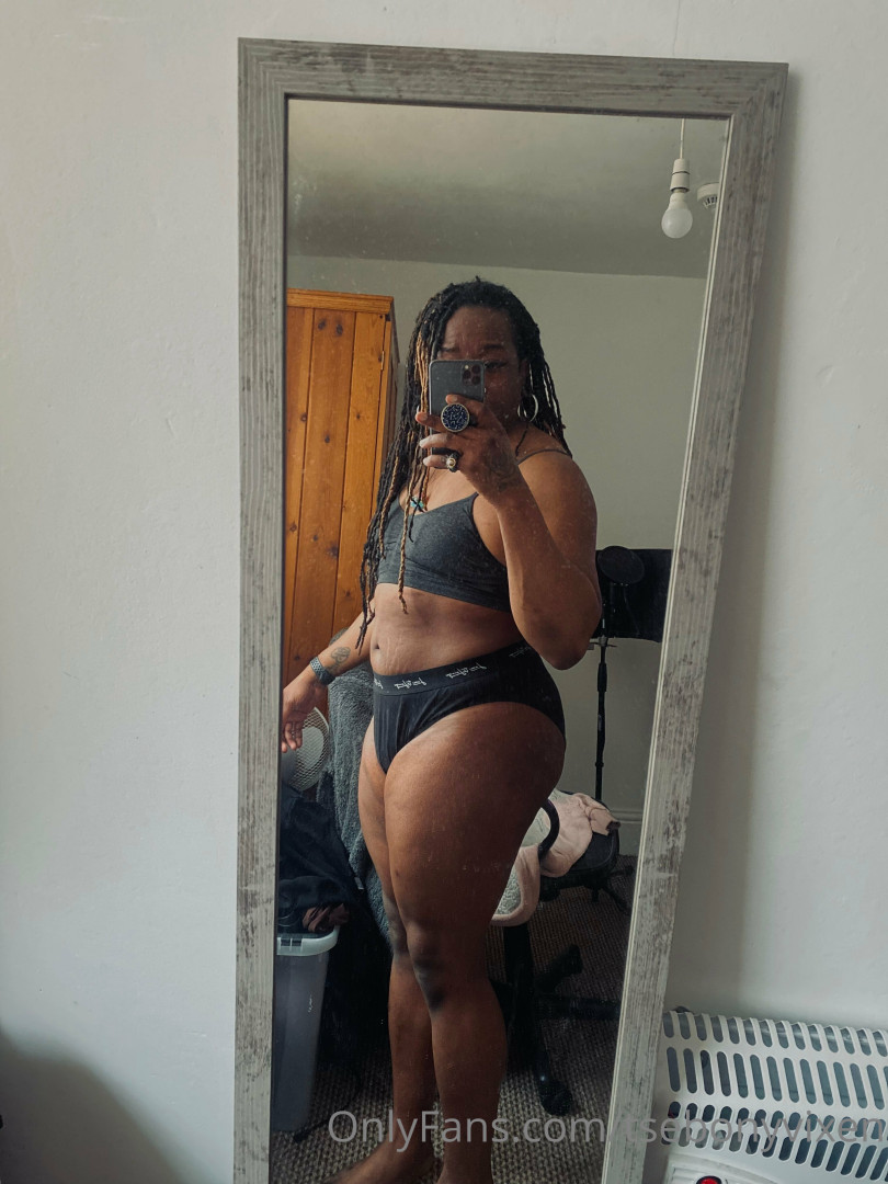 Photo by tsebonyvixen published on May 16,2023 14:18:07 - BestThots