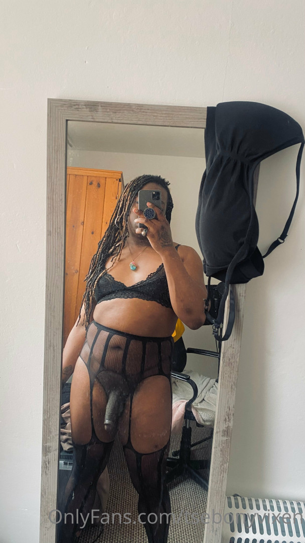 Photo by tsebonyvixen published on May 16,2023 14:19:17 - BestThots