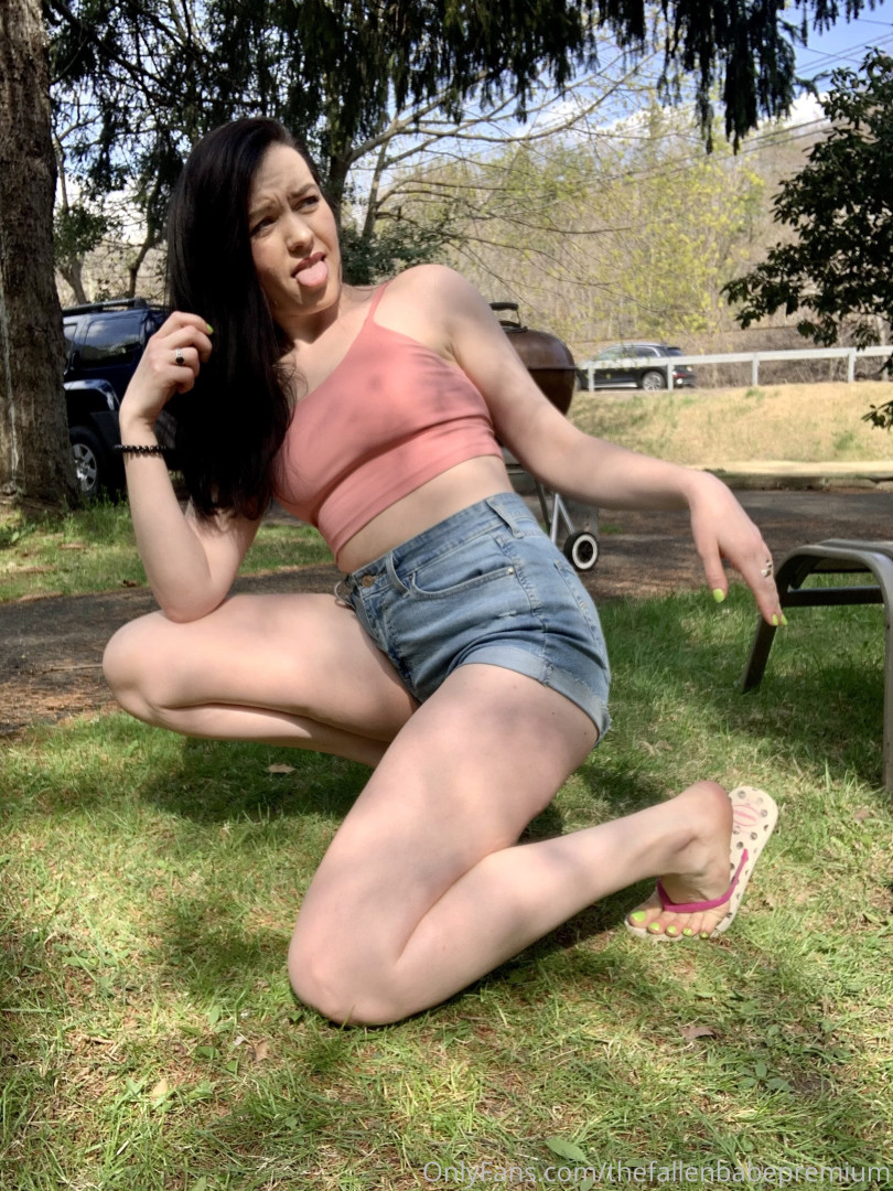 Photo by thefallenbabepremium published on October 14,2023 14:18:03 - BestThots