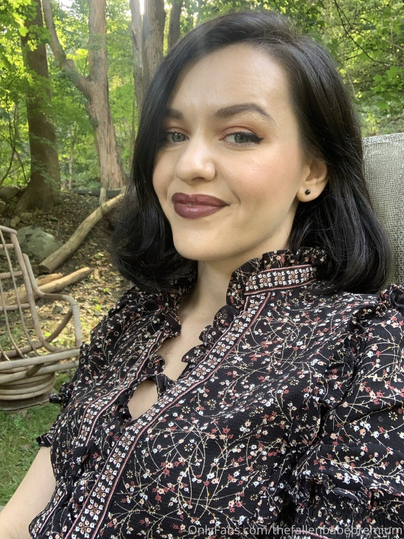 Photo by thefallenbabepremium published on October 14,2023 17:48:31 - BestThots