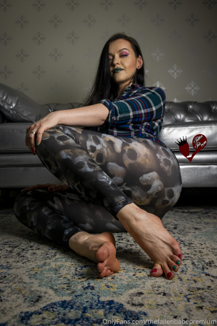 Photo by thefallenbabepremium published on October 14,2023 23:17:48 - BestThots