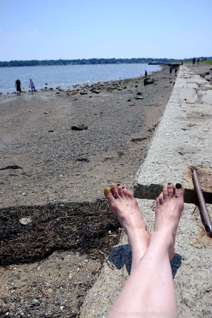 Photo by thefallenbabepremium published on October 15,2023 01:05:45 - BestThots