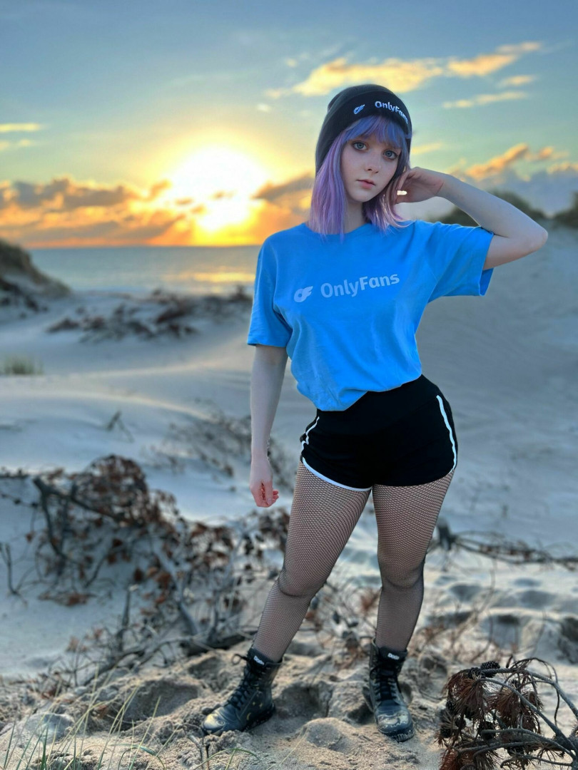 Photo by lei_id0lls published on June 26,2023 23:24:48 - BestThots