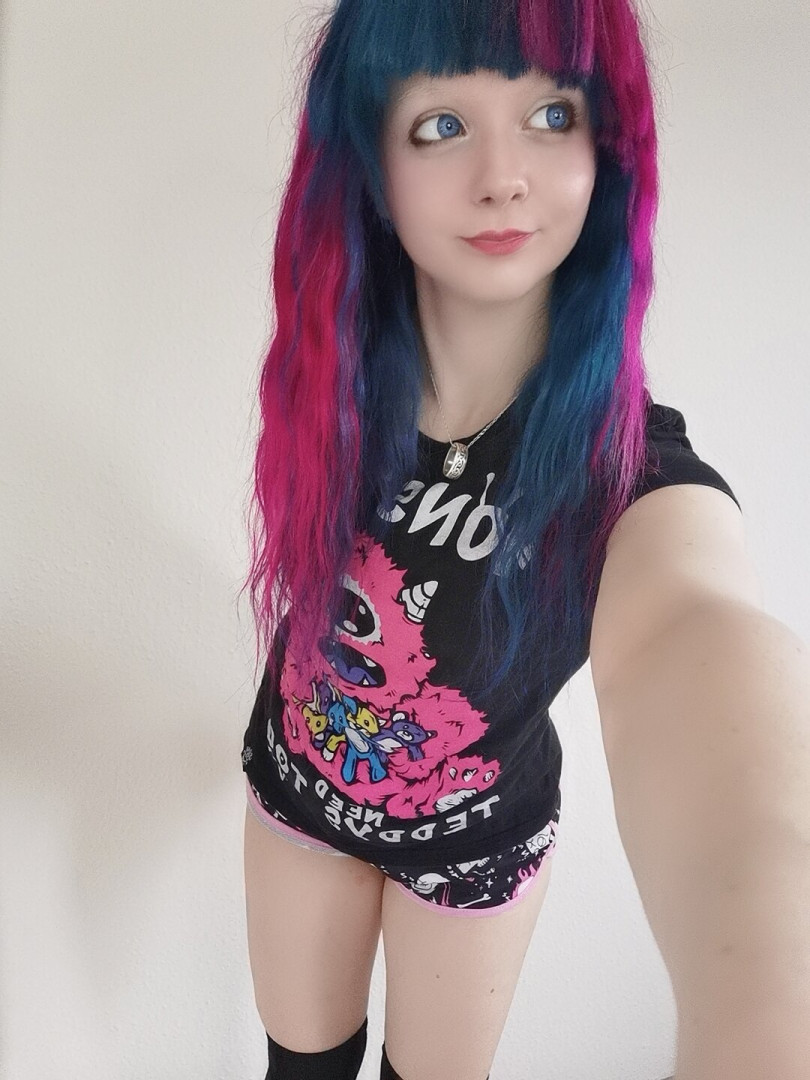 Photo by lei_id0lls published on June 26,2023 23:25:08 - BestThots