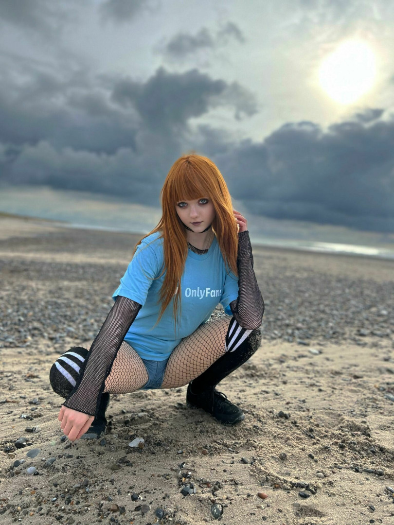 Photo by lei_id0lls published on June 26,2023 23:26:07 - BestThots